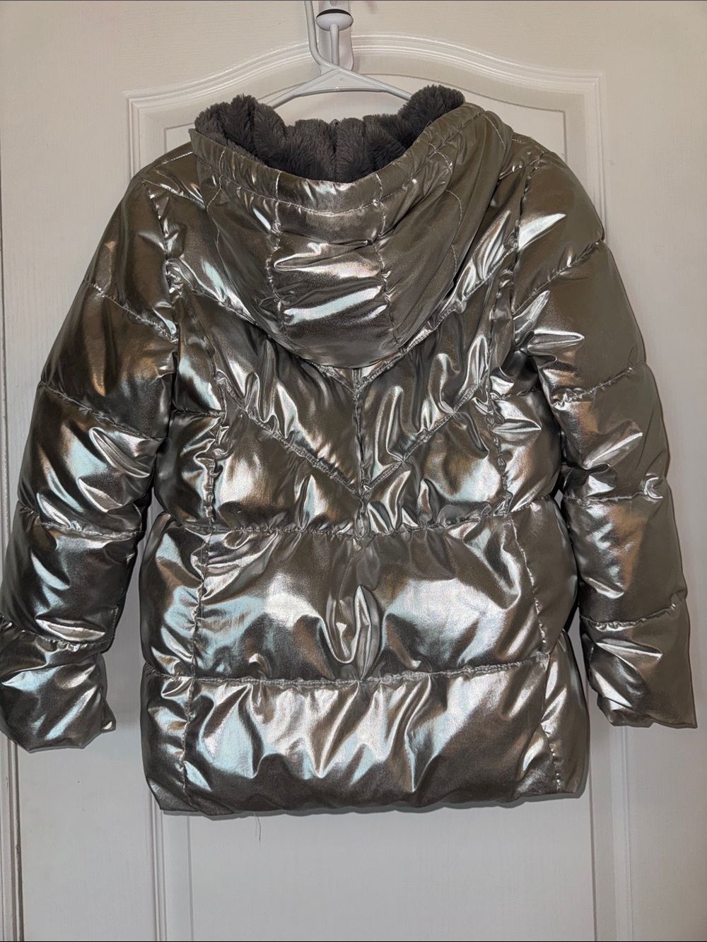 Puffer Jacket - Size L (10-12) - Picture 4 of 4